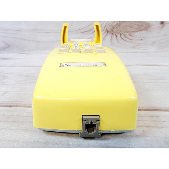 Vintage AT&T Touch Tone Traditional 100 Yellow Telephone Wall Phone - Picture 5 of 16